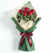 Букет рубиновое очарование в Санкт-Петербурге Букет цветов из:  Розы в Санкт-Петербурге